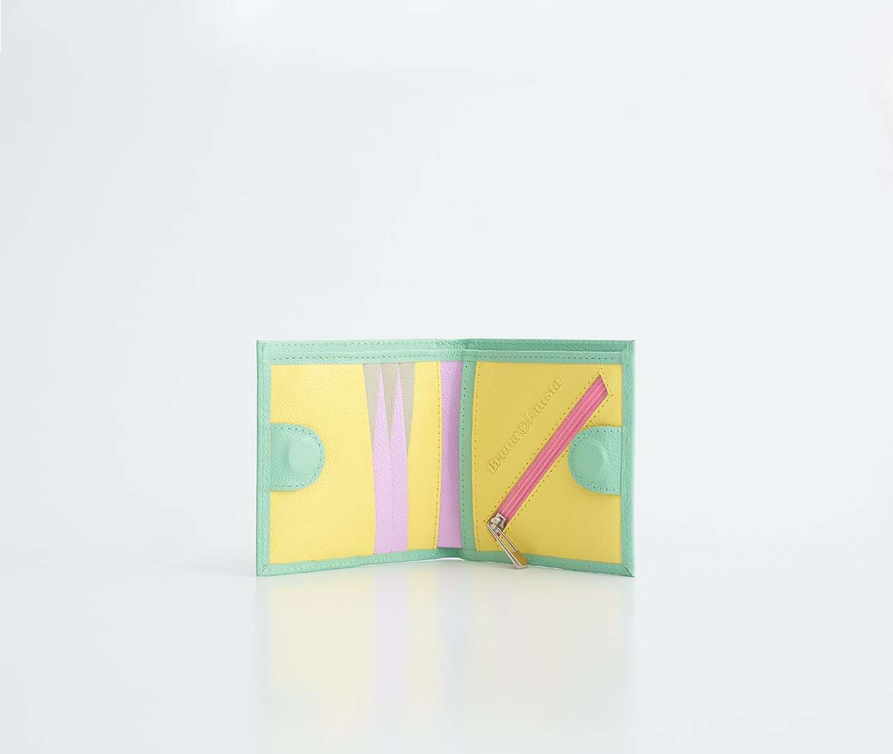 Kurze mintgrüne Geldbörse